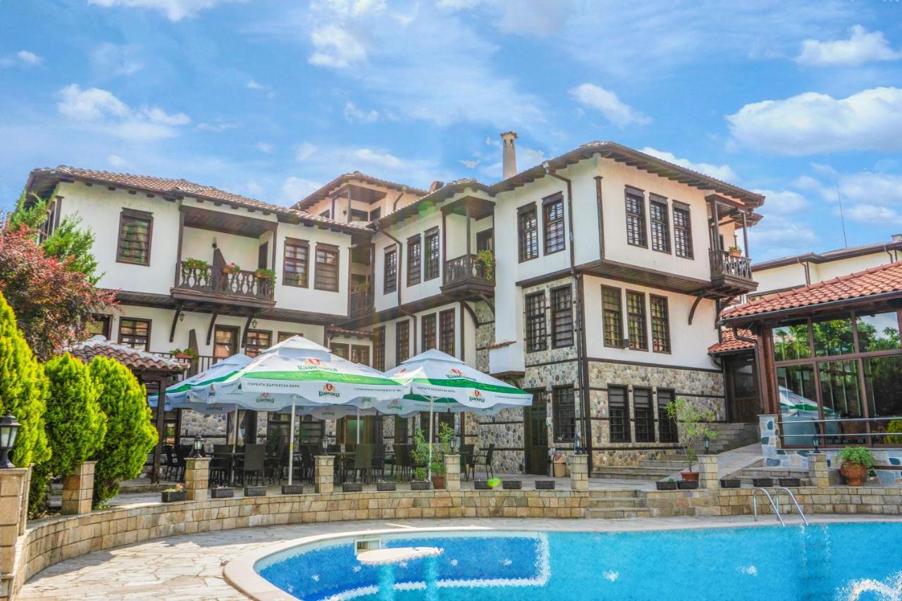 Hotel Alexandrov'S Houses Slatograd Exterior foto