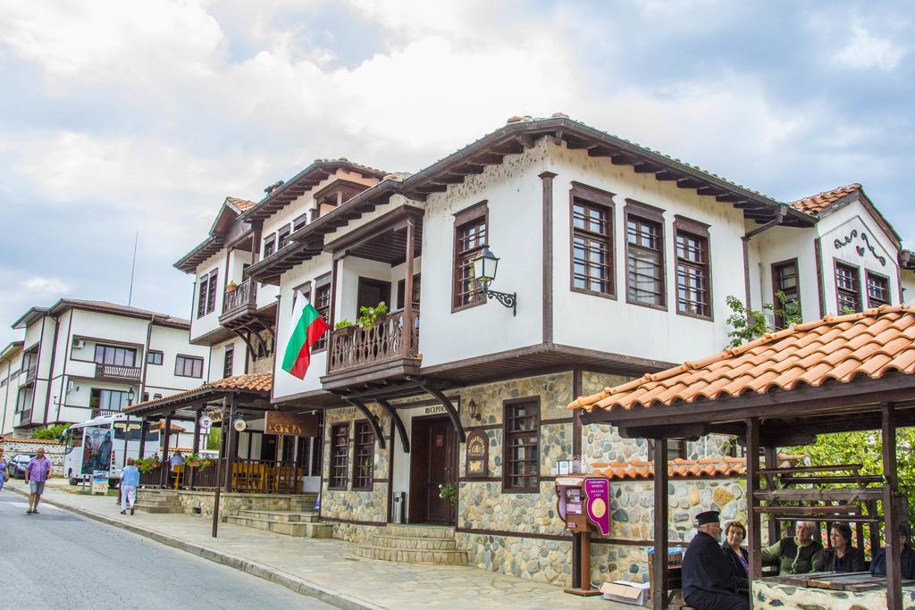 Hotel Alexandrov'S Houses Slatograd Exterior foto