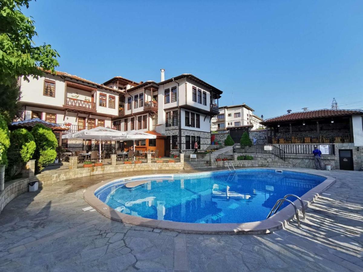 Hotel Alexandrov'S Houses Slatograd Exterior foto