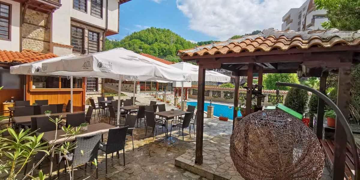 Hotel Alexandrov'S Houses Slatograd Exterior foto