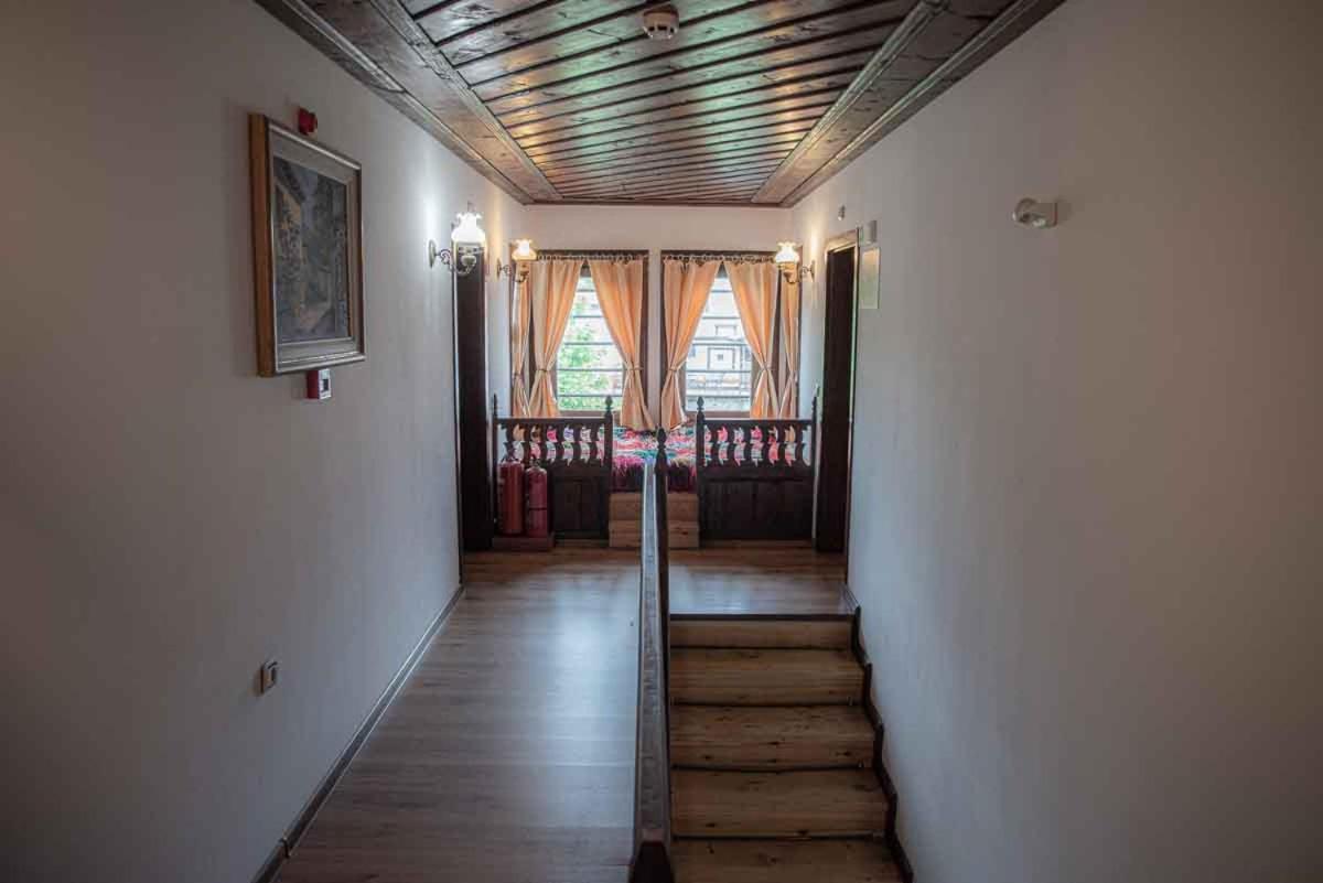 Hotel Alexandrov'S Houses Slatograd Exterior foto